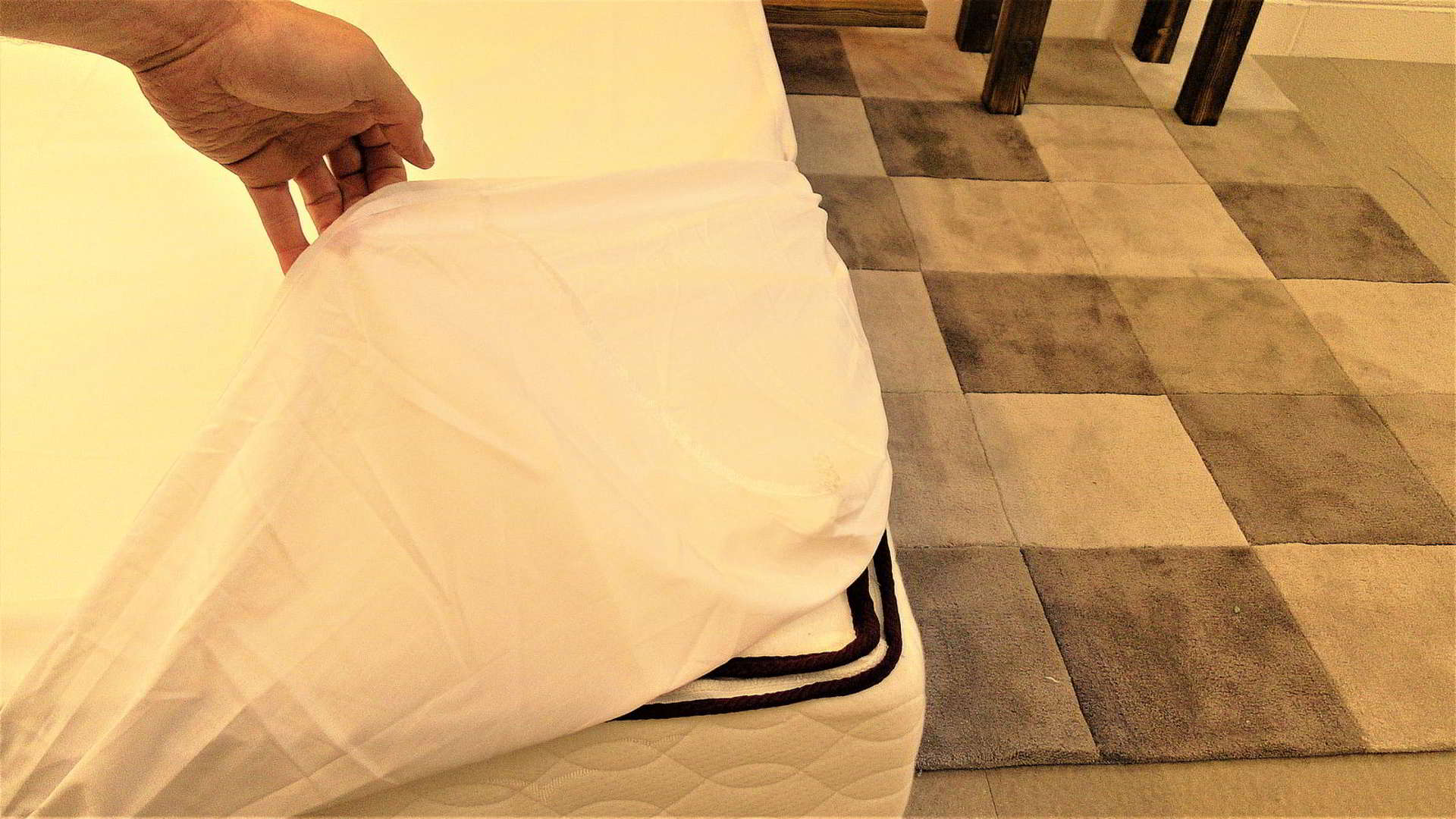 Luxury Fitted Waterbed Sheets IVORY Aquaglow Waterbeds