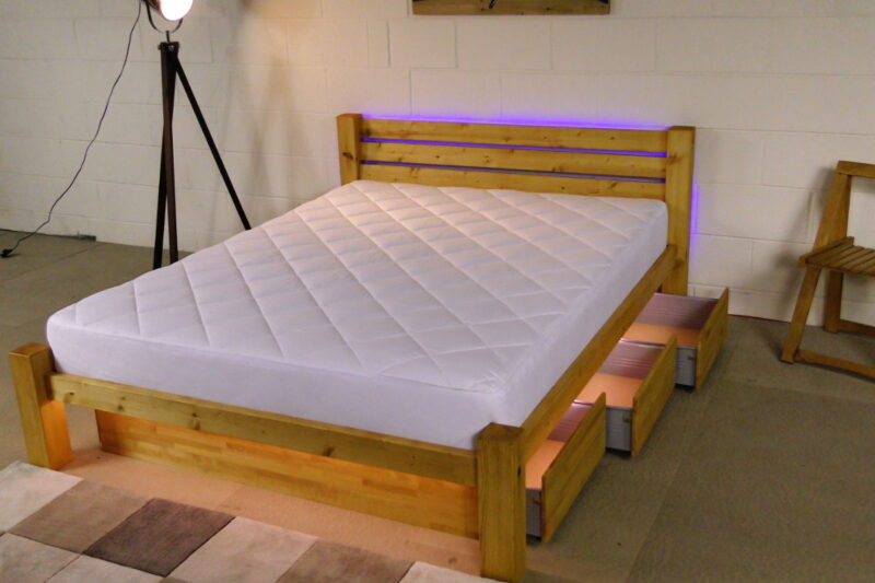 Orchard Waterbed 4